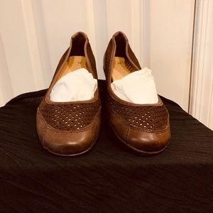 NWOT Naturalizer Brown Picker